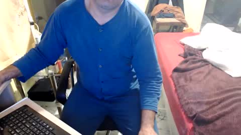 badbulgaro online show from November 2025 04:15:02 AM