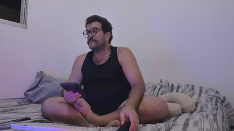 Snapshot of baddaddybrasil chatting on April 2026 11:43:02 PM Baddaddybrazil online show from April 2026 11:43:02 PM