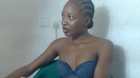 baddiebitchx online show from June 2026 08:19:01 AM