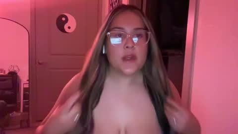 baddiemaddiee69 online show from November 2025 06:27:01 AM