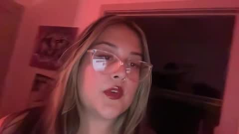 baddiemaddiee69 online show from November 2025 02:37:02 AM