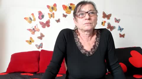 Gina online show from February 2025 01:40:02 PM