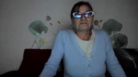 Gina online show from October 2025 05:38:02 AM