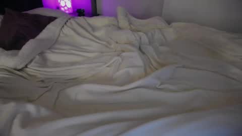 Jade online show from May 2026 04:20:02 AM