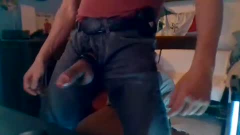 Mexican livin Off the Wall online show from February 2025 04:46:01 AM