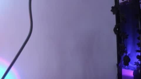        Please help me to reach 100 thumbs up online show from October 2025 10:07:01 PM