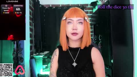        Please help me to reach 100 thumbs up online show from December 2025 04:36:01 PM