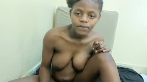 bads_girles online show from February 2026 02:08:02 AM