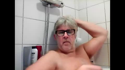 baggelina75 online show from February 2025 07:21:01 PM