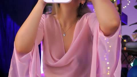 Bailey online show from September 2025 04:46:02 AM