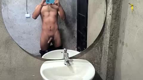 bajoceroo10 online show from January 2026 01:05:02 PM