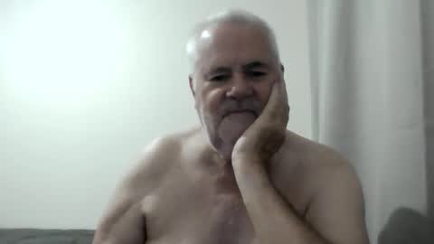 Snapshot of baker242 chatting on October 2025 11:24:01 PM Baker242 online show from October 2025 11:24:01 PM