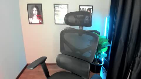 Snapshot of baklajan1907 chatting on September 2025 03:44:01 PM Baklajan online show from September 2025 03:44:01 PM