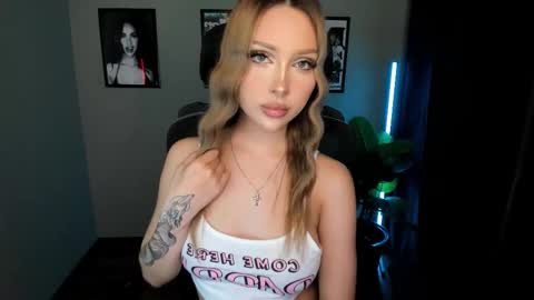 Snapshot of baklajan1907 chatting on October 2025 05:12:02 PM Baklajan online show from October 2025 05:12:02 PM