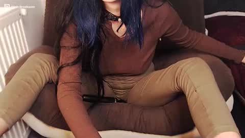 Amy online show from September 2025 10:15:02 PM