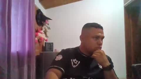 Snapshot of balomil chatting on January 2025 11:04:02 PM balomil online show from January 2025 11:04:02 PM