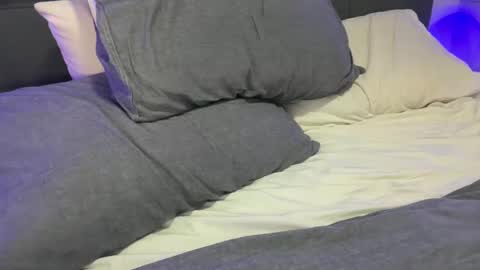 Snapshot of baloualou chatting on March 2025 04:45:02 AM C2C online show from March 2025 04:45:02 AM