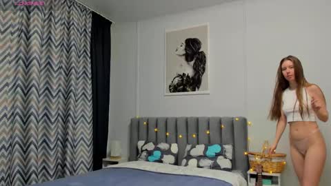 Kira online show from February 2025 04:26:01 PM