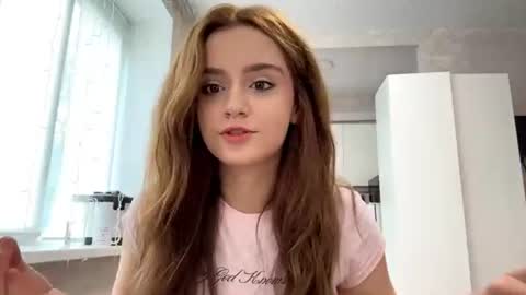 Lola  online show from July 2026 02:10:01 PM