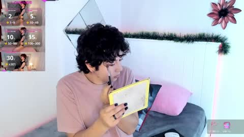 Esteban  online show from December 2024 04:28:01 PM