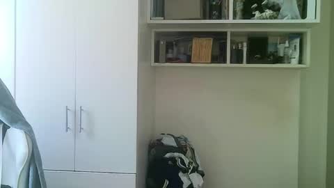 Yisus online show from April 2026 06:52:01 PM