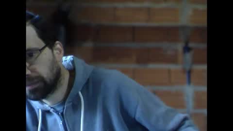 Ezequiel online show from November 2025 10:04:02 PM