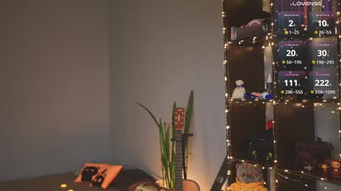 Snapshot of bananya_kitty chatting on December 2024 07:05:01 AM Ellen and online show from December 2024 07:05:01 AM