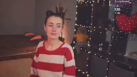 Snapshot of bananya_kitty chatting on February 2025 06:09:01 PM Ellen and online show from February 2025 06:09:01 PM