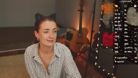 Snapshot of bananya_kitty chatting on November 2025 02:01:02 AM Ellen and online show from November 2025 02:01:02 AM