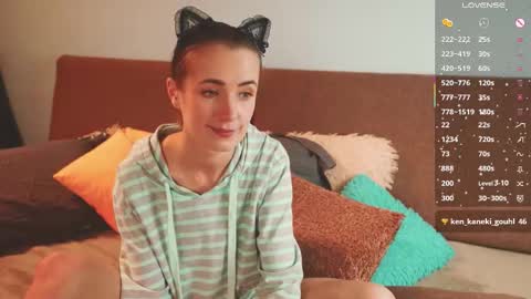 Snapshot of bananya_kitty chatting on December 2025 07:27:02 AM Ellen and online show from December 2025 07:27:02 AM