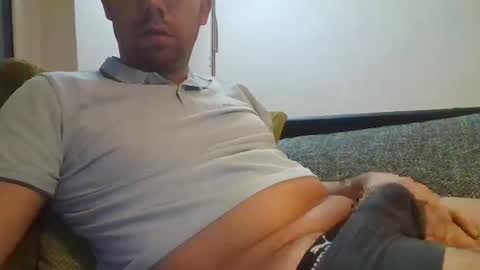 Snapshot of bangboom88 chatting on January 2025 05:23:02 PM Mark online show from January 2025 05:23:02 PM