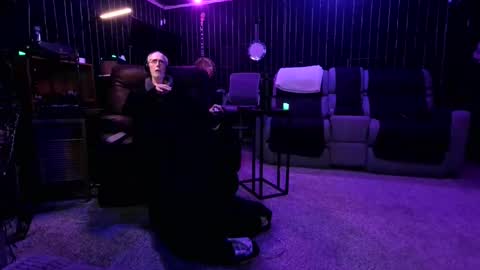 Snapshot of banjoey48 chatting on March 2026 02:15:01 AM BANJOEY online show from March 2026 02:15:01 AM