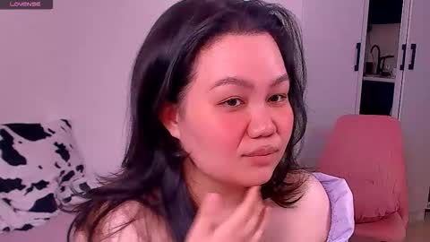 Barbie Kim online show from November 2025 06:18:02 PM