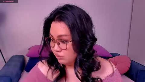 Barbie Kim online show from January 2026 03:32:01 AM