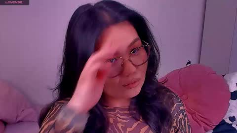 Barbie Kim online show from February 2026 09:22:02 PM