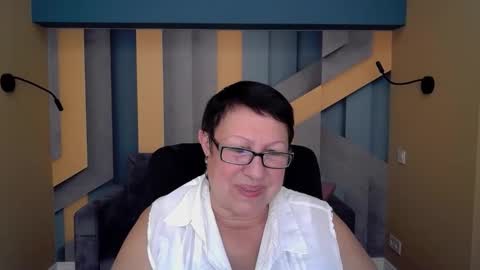 barbaraturners online show from October 2025 06:52:02 PM