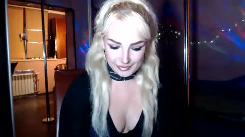 Snapshot of barbarissssska chatting on June 2026 02:10:02 AM Victoria online show from June 2026 02:10:02 AM
