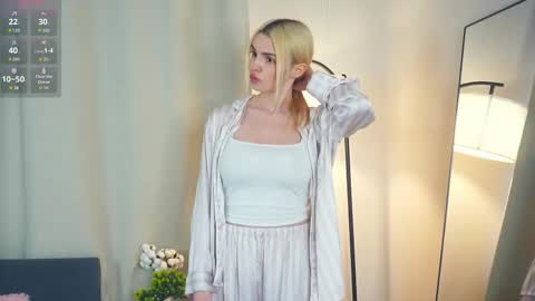 Snapshot of barberahuelsman chatting on February 2026 08:29:02 AM Mikki online show from February 2026 08:29:02 AM