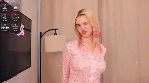 Snapshot of barberahuelsman chatting on February 2026 08:16:02 AM Mikki online show from February 2026 08:16:02 AM