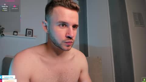 Snapshot of barberryx chatting on November 2025 06:36:01 AM ENRIQUE online show from November 2025 06:36:01 AM