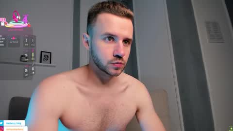 ENRIQUE online show from November 2025 06:23:02 AM