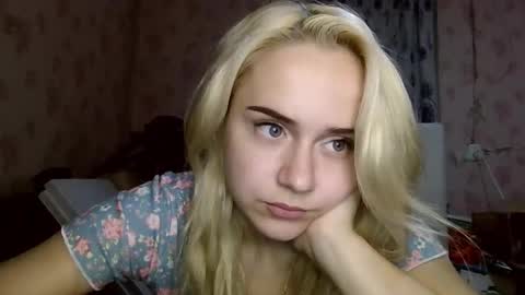 Snapshot of barbie___girl chatting on November 2025 03:17:02 PM barbie___girl online show from November 2025 03:17:02 PM