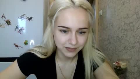 Snapshot of barbie___girl chatting on November 2025 07:23:02 AM barbie___girl online show from November 2025 07:23:02 AM