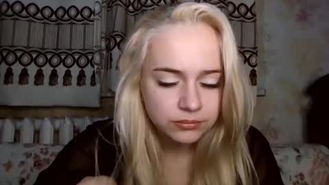 Snapshot of barbie___girl chatting on January 2026 03:16:01 PM barbie___girl online show from January 2026 03:16:01 PM