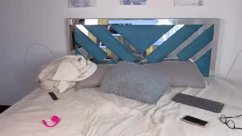 barbie_latinaaa online show from October 2025 07:43:01 PM