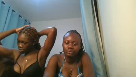 queen online show from March 2026 08:44:01 PM