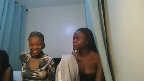 queen online show from March 2026 11:27:02 PM