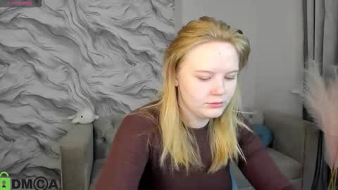 Snapshot of barbie_staze chatting on December 2025 02:28:01 AM Barbie Staze online show from December 2025 02:28:01 AM