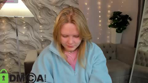 Snapshot of barbie_staze chatting on January 2026 02:47:02 AM Barbie Staze online show from January 2026 02:47:02 AM