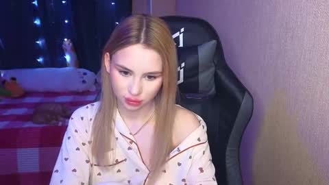 Eva online show from February 2025 08:03:02 PM